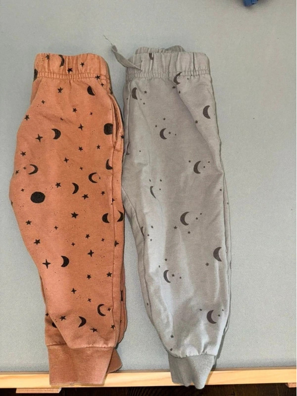 Quincy Mae 12-18 Months Moon joggers bundle